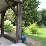 Le Poule House