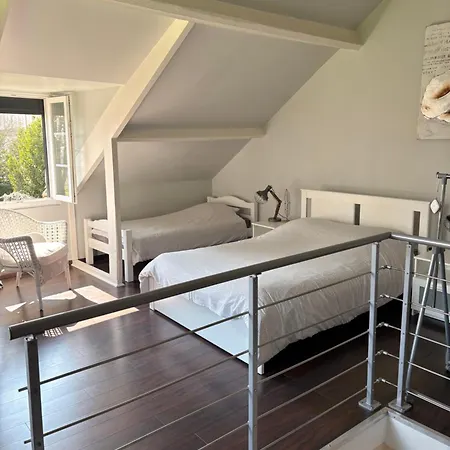 Le Poule House Chácara